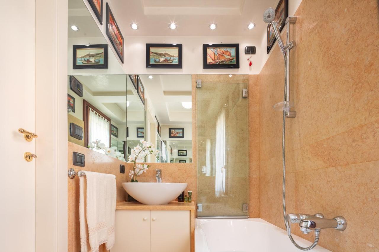 Apartamento Garden Mansion With Private Mooring R&R Venecia Exterior foto